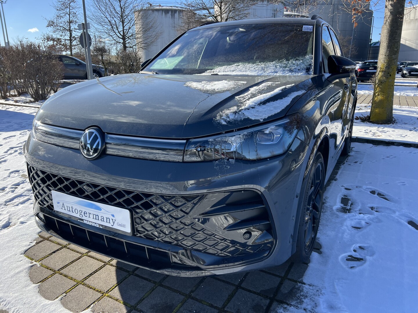 VW Tiguan 2.0TDI R-Line 193PS 4Motion Black-Paket З Німеччини (130272)