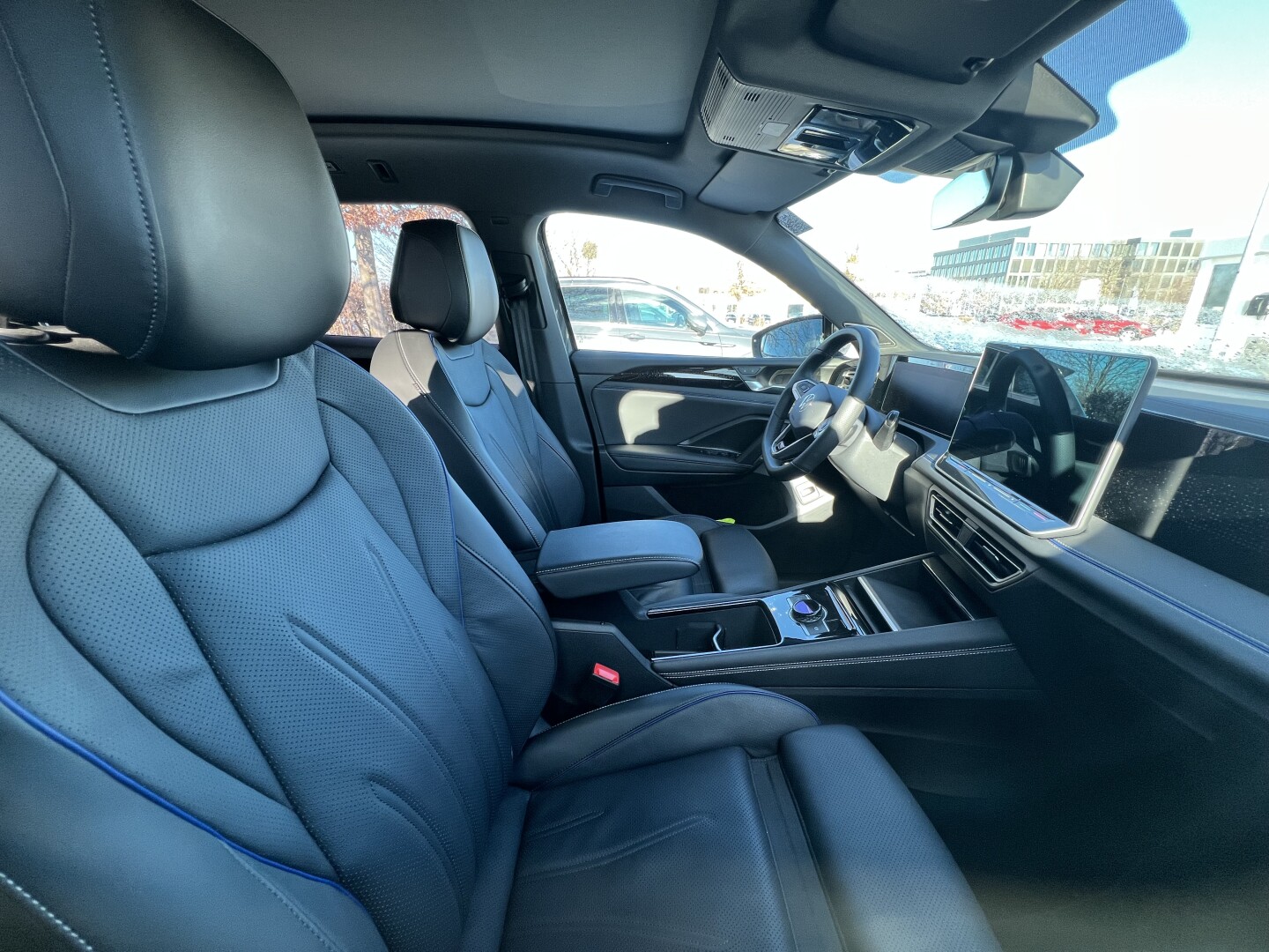 VW Tiguan 2.0TDI R-Line 193PS 4Motion Black-Paket З Німеччини (130252)