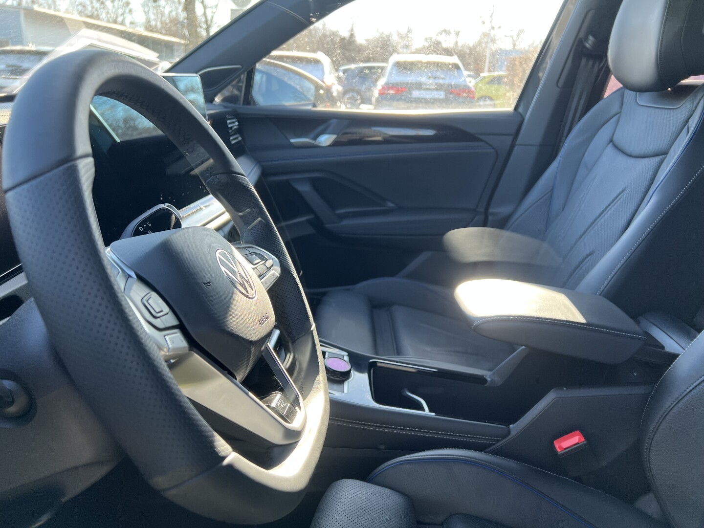 VW Tiguan 2.0TDI R-Line 193PS 4Motion Black-Paket З Німеччини (130257)