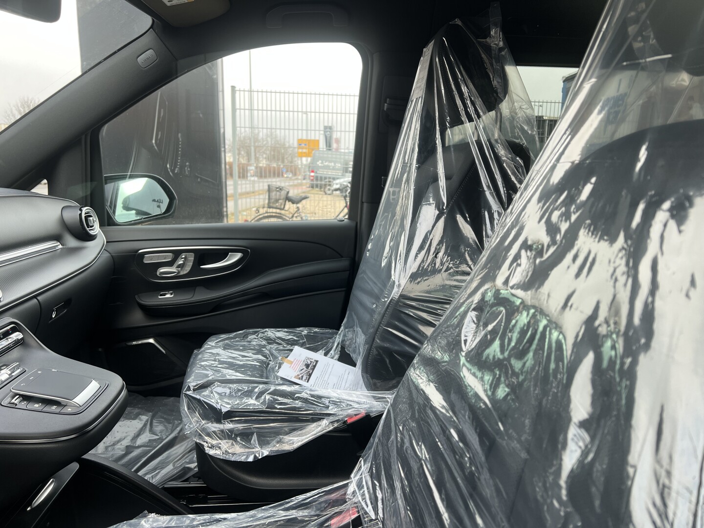 Mercedes-Benz V300d AMG 4Matic Lang Airmatic Exclusive З Німеччини (130352)