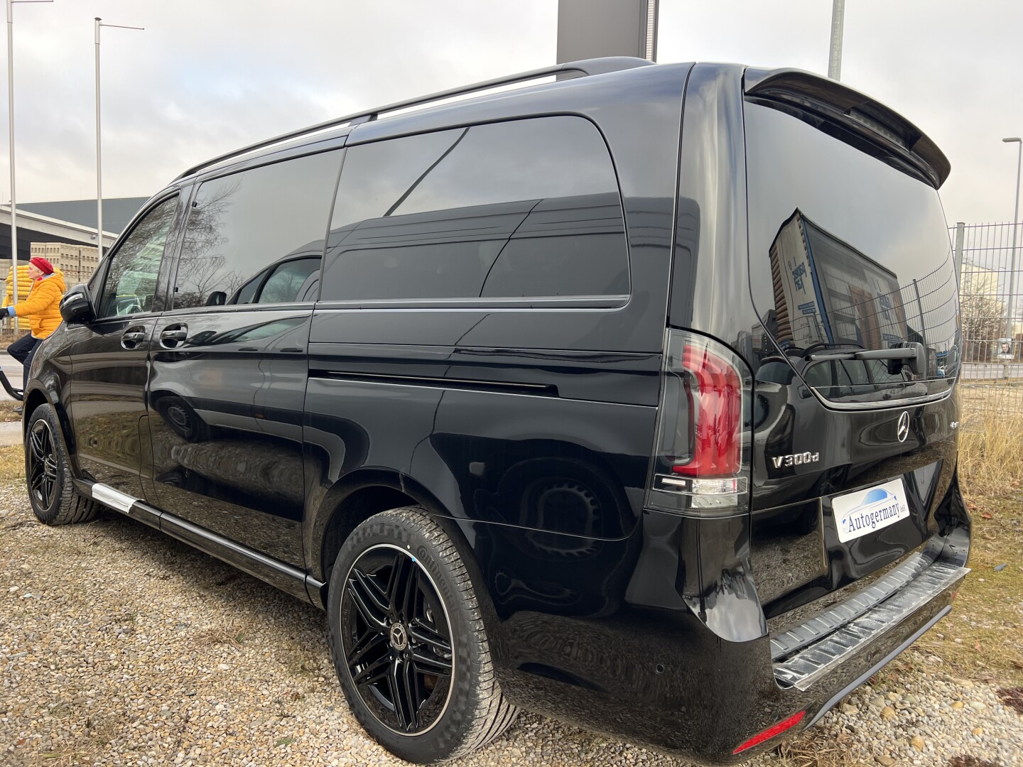 Mercedes-Benz V300d AMG 4Matic Lang Airmatic Exclusive З Німеччини (130365)