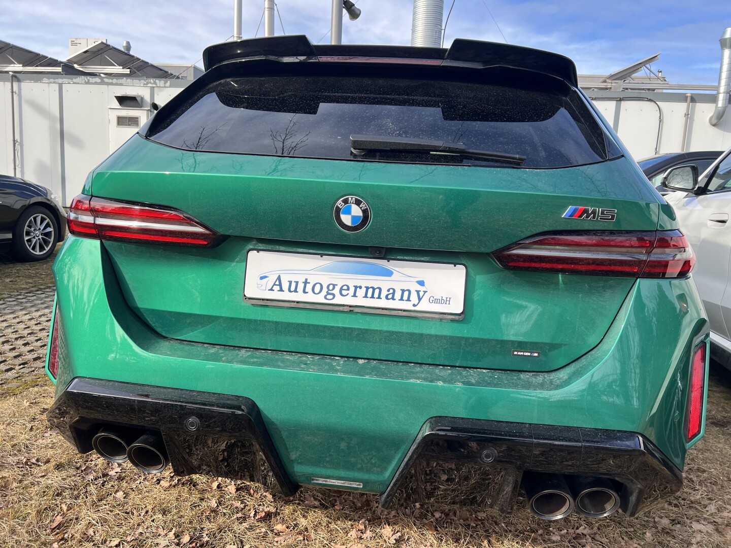 BMW M5 Touring xDrivers 727PS Hybrid Exclusive З Німеччини (130470)