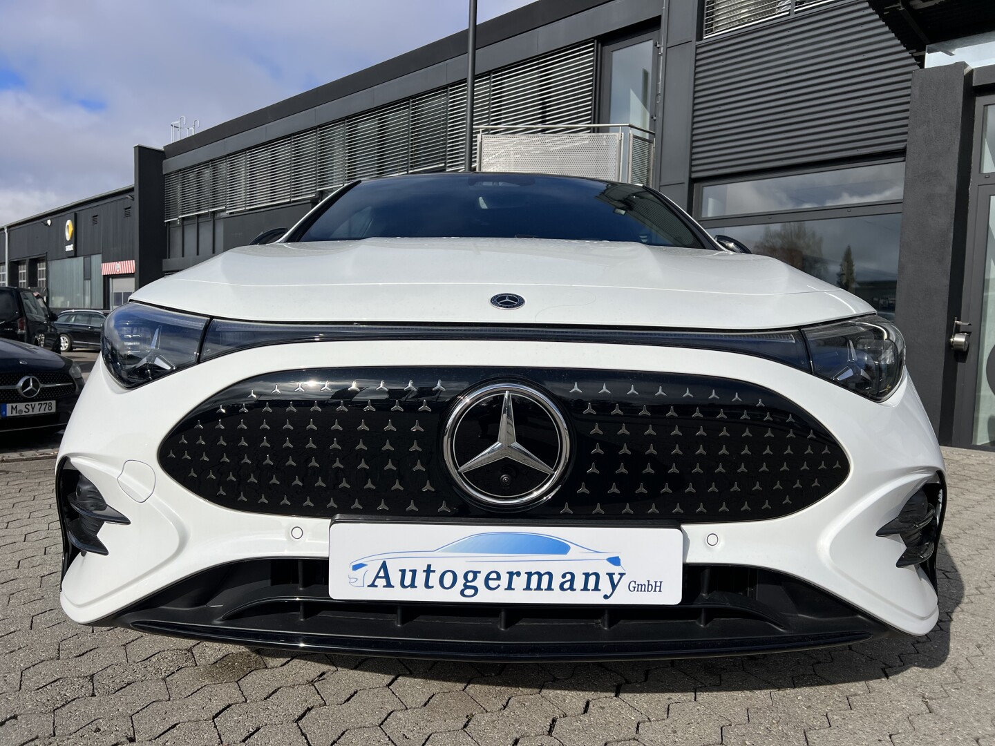 Mercedes-Benz CLA 250+ EQ Technologie AMG  З Німеччини (130485)