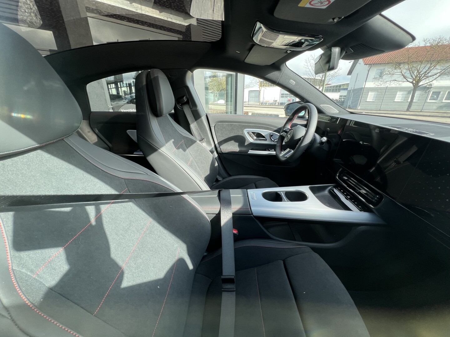 Mercedes-Benz CLA 250+ EQ Technologie AMG  З Німеччини (130480)