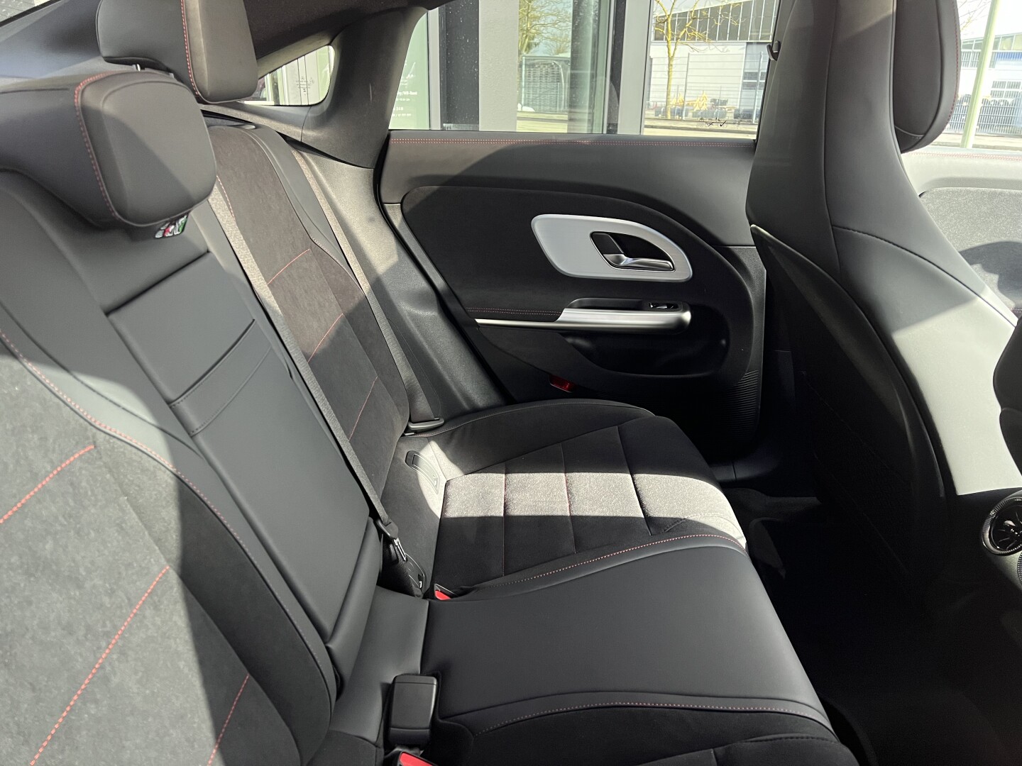 Mercedes-Benz CLA 250+ EQ Technologie AMG  З Німеччини (130481)