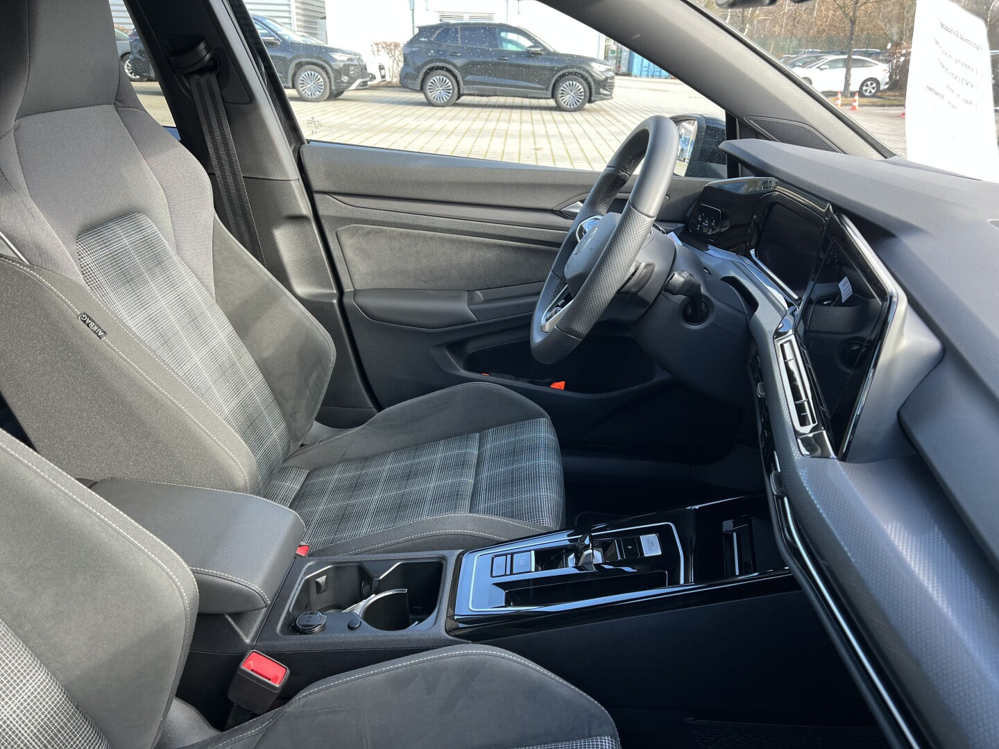 VW Golf 8 GTD 2.0 TDI 200PS DSG IQ-LED З Німеччини (130542)