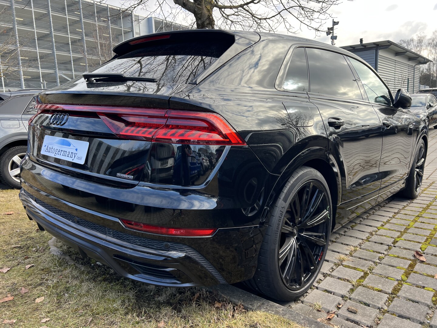 Audi Q8 Quattro 50TDI S-Line Black-Paket Matrix З Німеччини (130595)