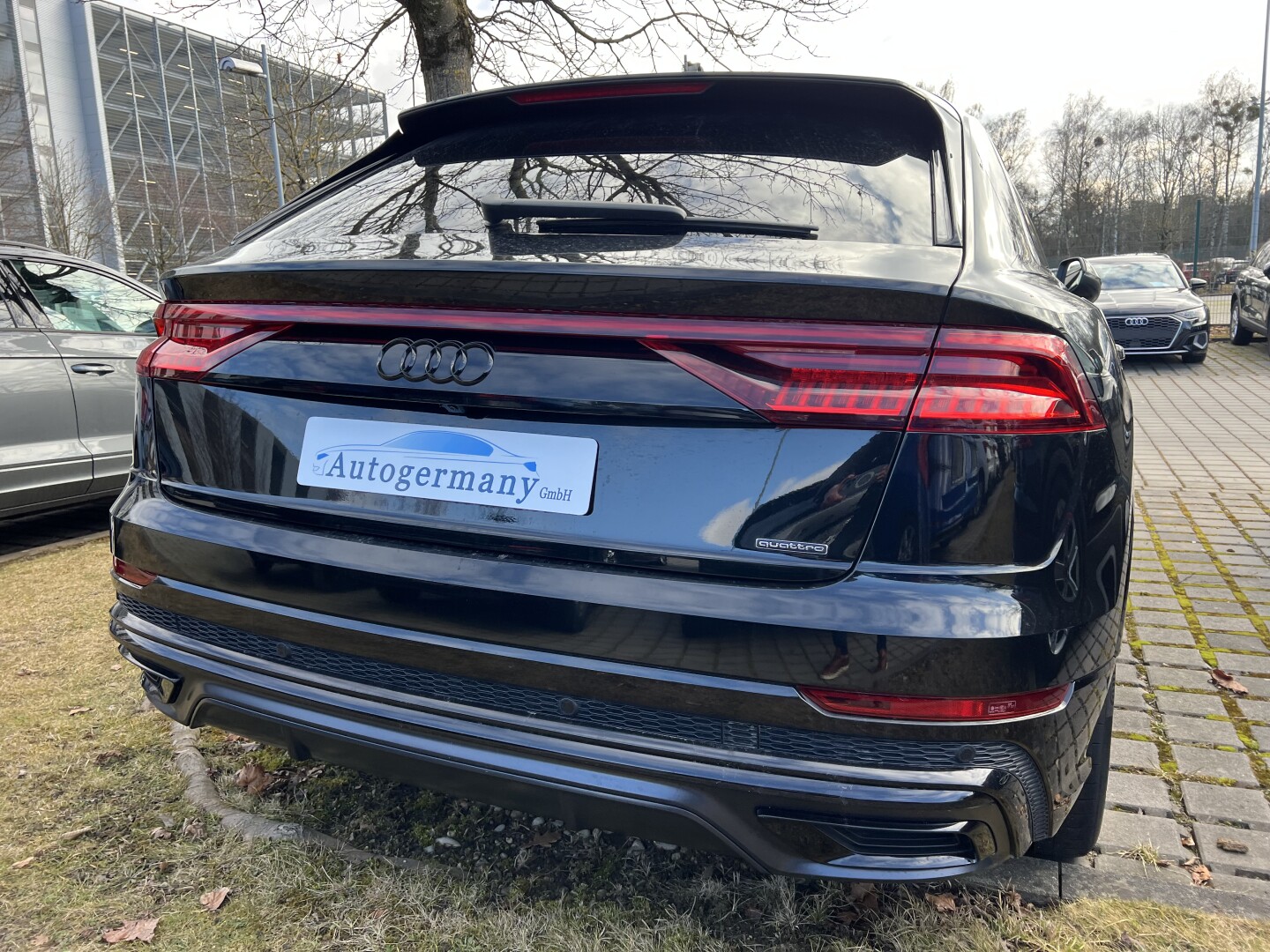 Audi Q8 Quattro 50TDI S-Line Black-Paket Matrix З Німеччини (130616)
