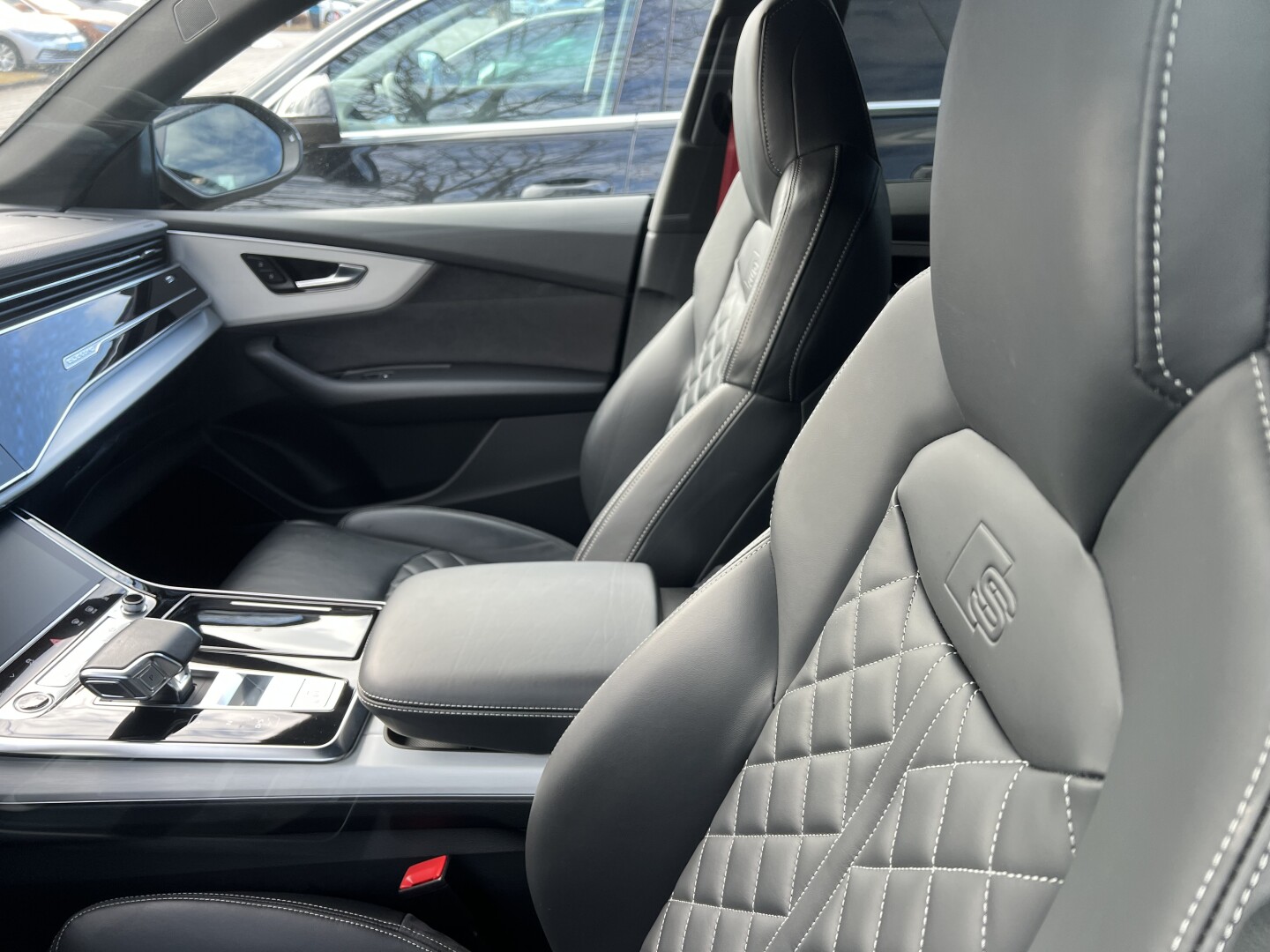 Audi Q8 Quattro 50TDI S-Line Black-Paket Matrix З Німеччини (130610)