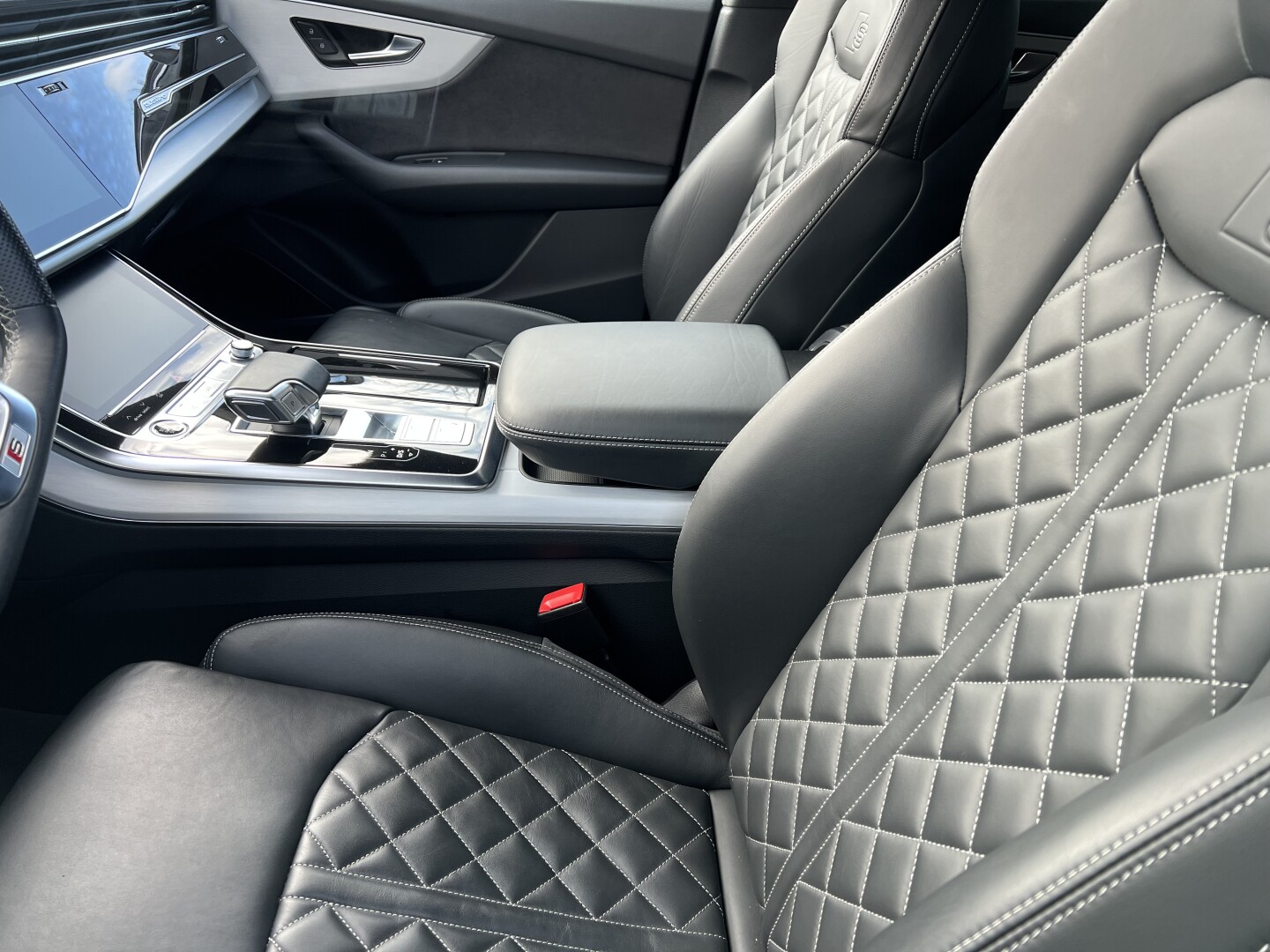 Audi Q8 Quattro 50TDI S-Line Black-Paket Matrix З Німеччини (130611)