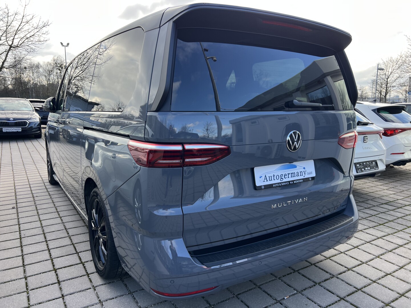 VW Multivan 2.0 TDI Lang DSG Edition LED З Німеччини (130639)