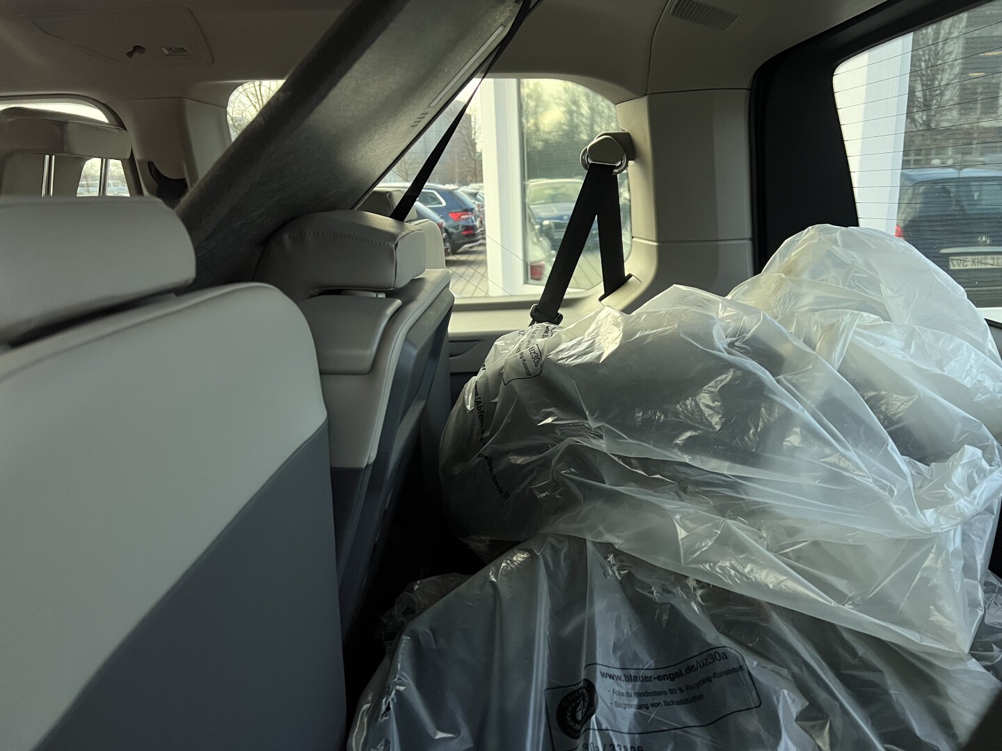 VW Multivan 2.0 TDI Lang DSG Edition LED З Німеччини (130637)