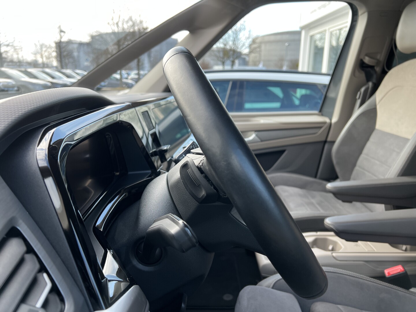 VW Multivan 2.0 TDI Lang DSG Edition LED З Німеччини (130629)