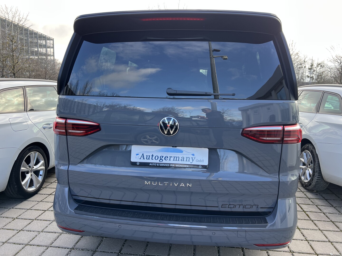 VW Multivan 2.0 TDI Lang DSG Edition LED З Німеччини (130640)