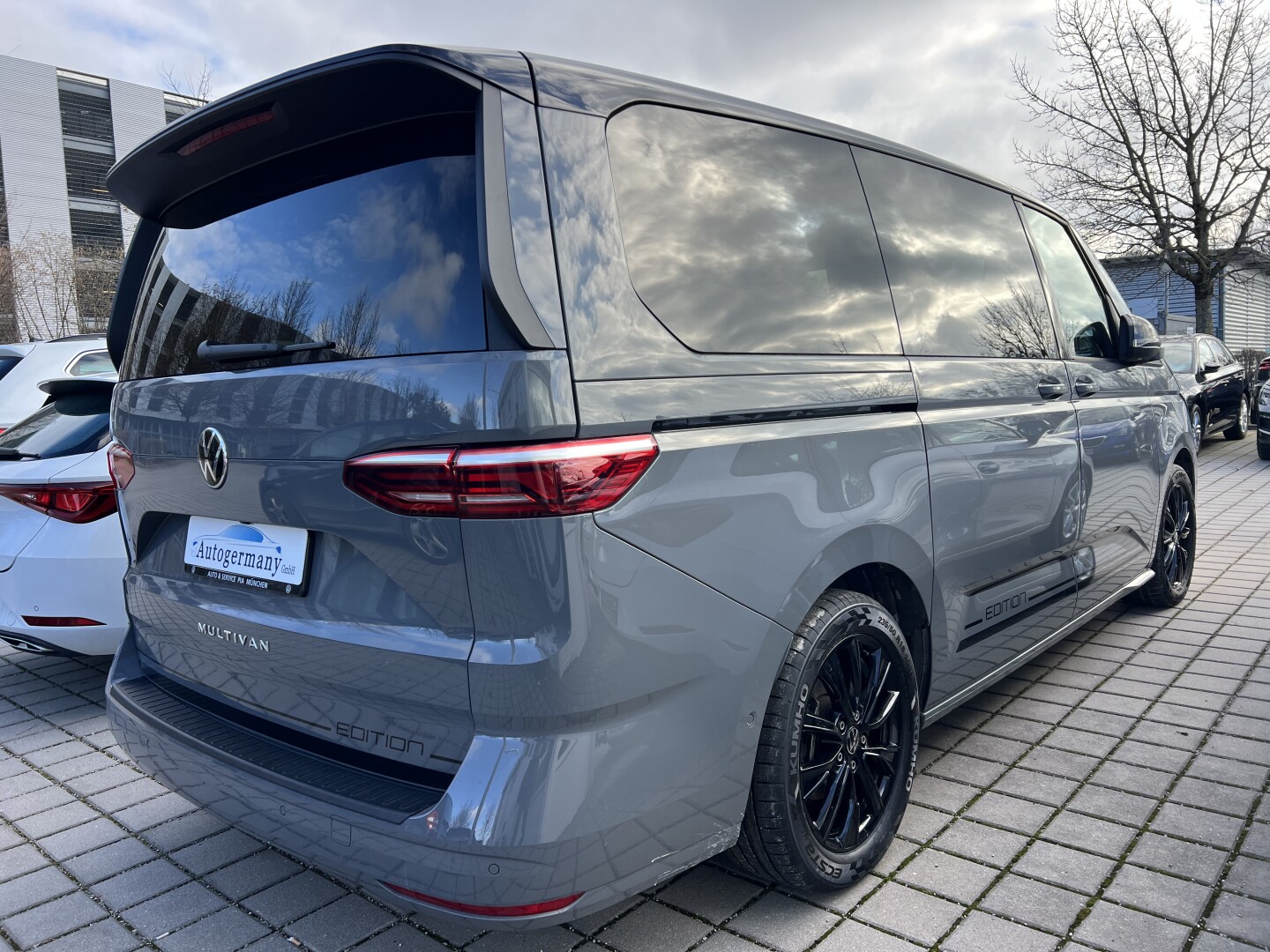 VW Multivan 2.0 TDI Lang DSG Edition LED З Німеччини (130618)