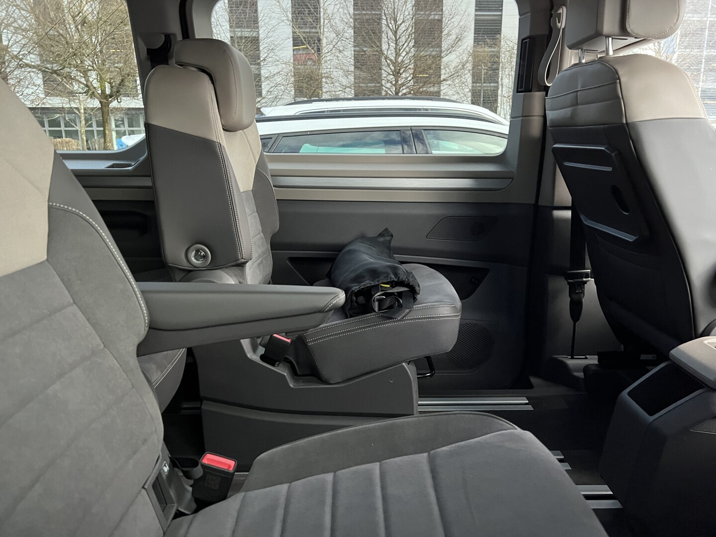 VW Multivan 2.0 TDI Lang DSG Edition LED З Німеччини (130621)