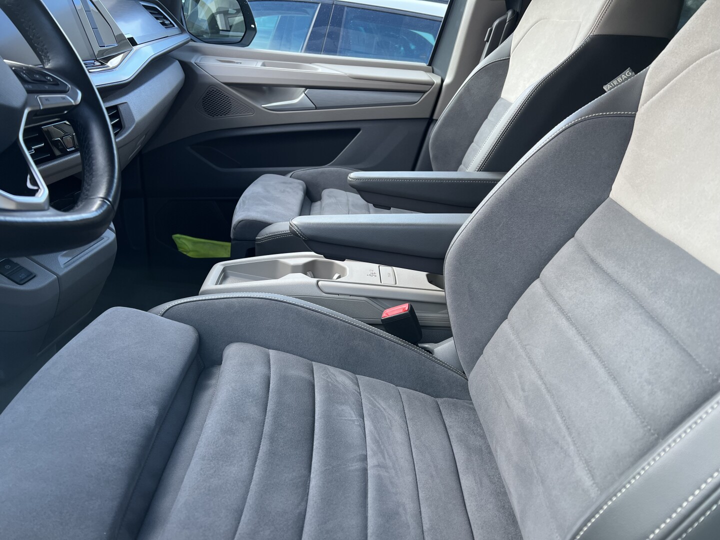 VW Multivan 2.0 TDI Lang DSG Edition LED З Німеччини (130631)