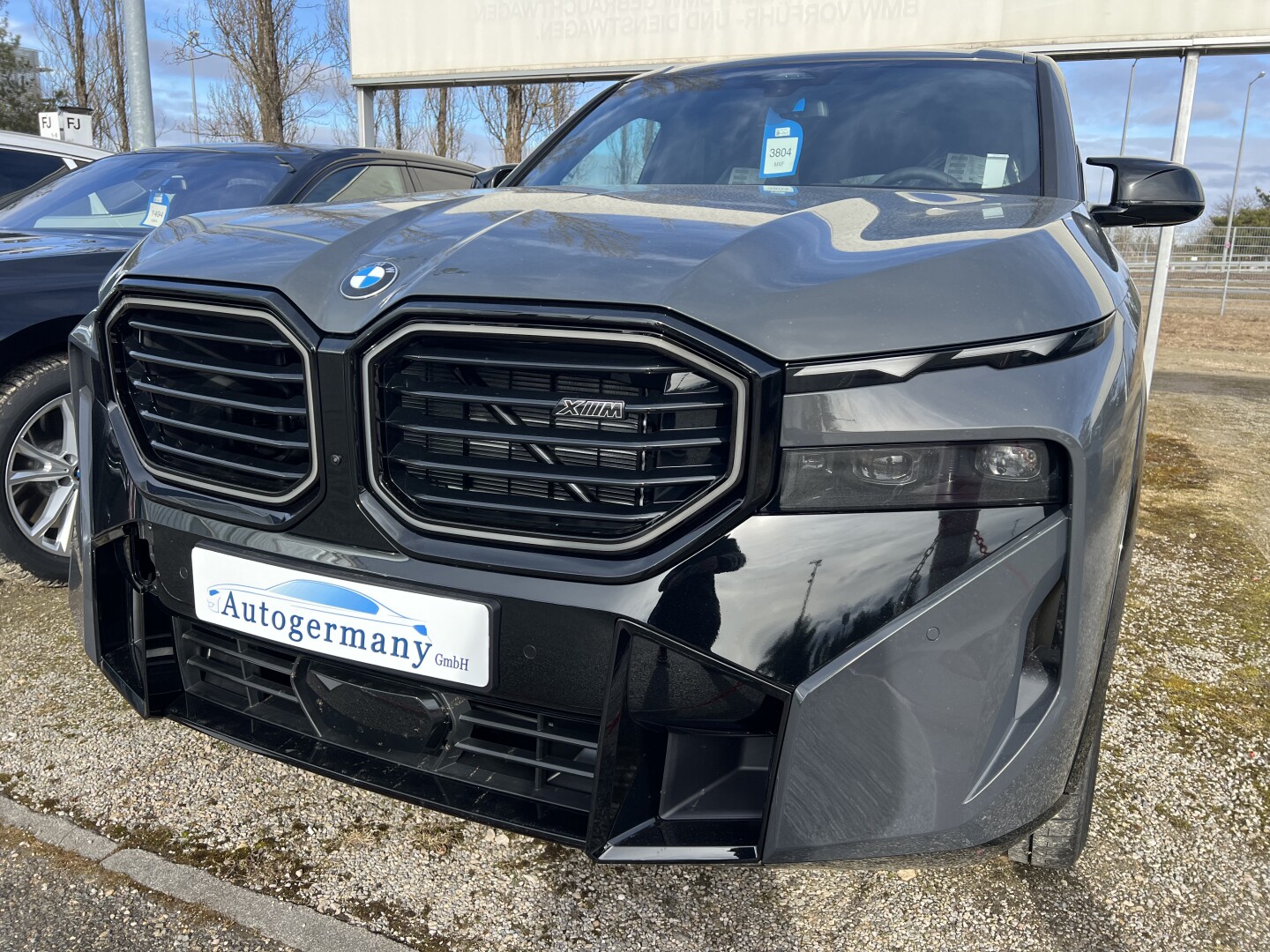 BMW XM 4.4  Plug-in-Hybrid 653PS B&W Black-Paket  З Німеччини (130644)