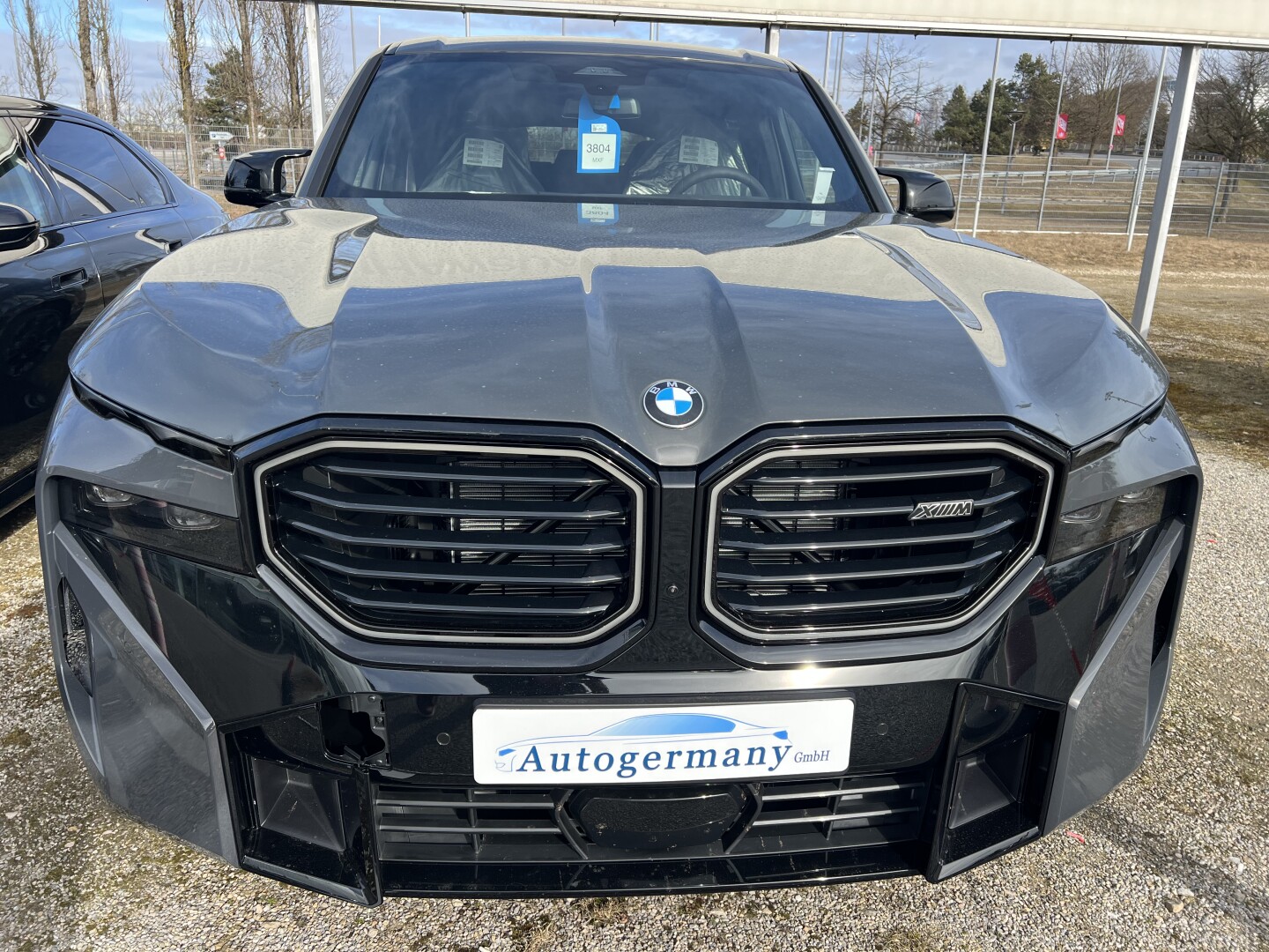 BMW XM 4.4  Plug-in-Hybrid 653PS B&W Black-Paket  З Німеччини (130647)