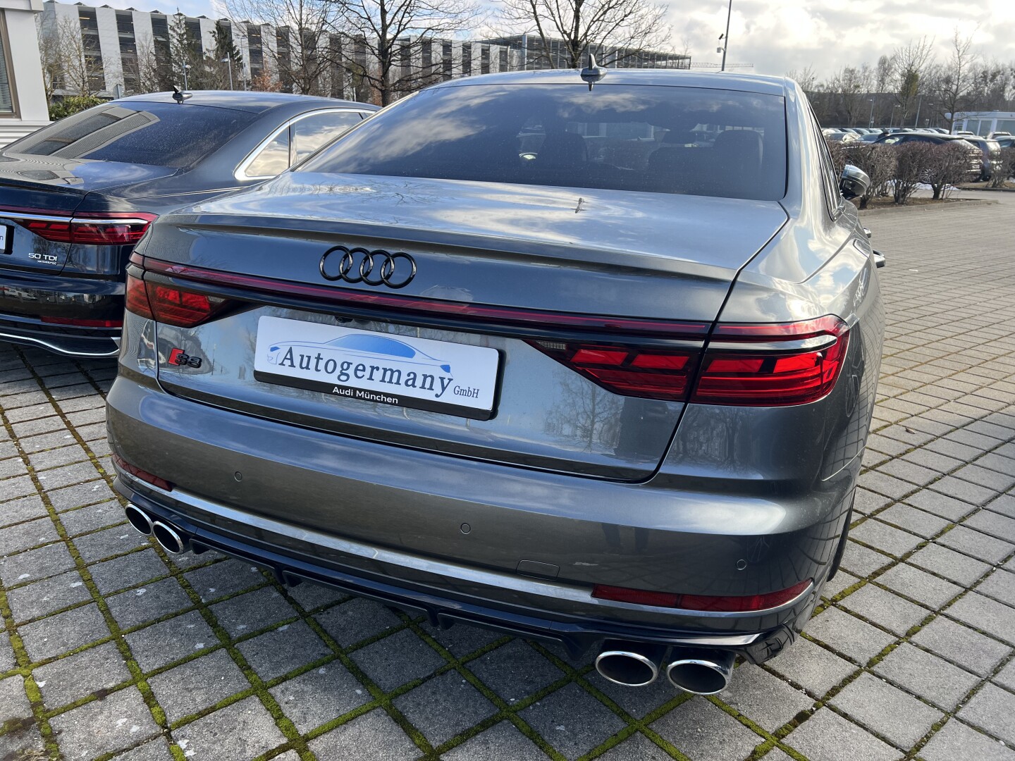 Audi S8 4.0TFSI 571PS Quattro Matrix B&O Black-Paket З Німеччини (130680)