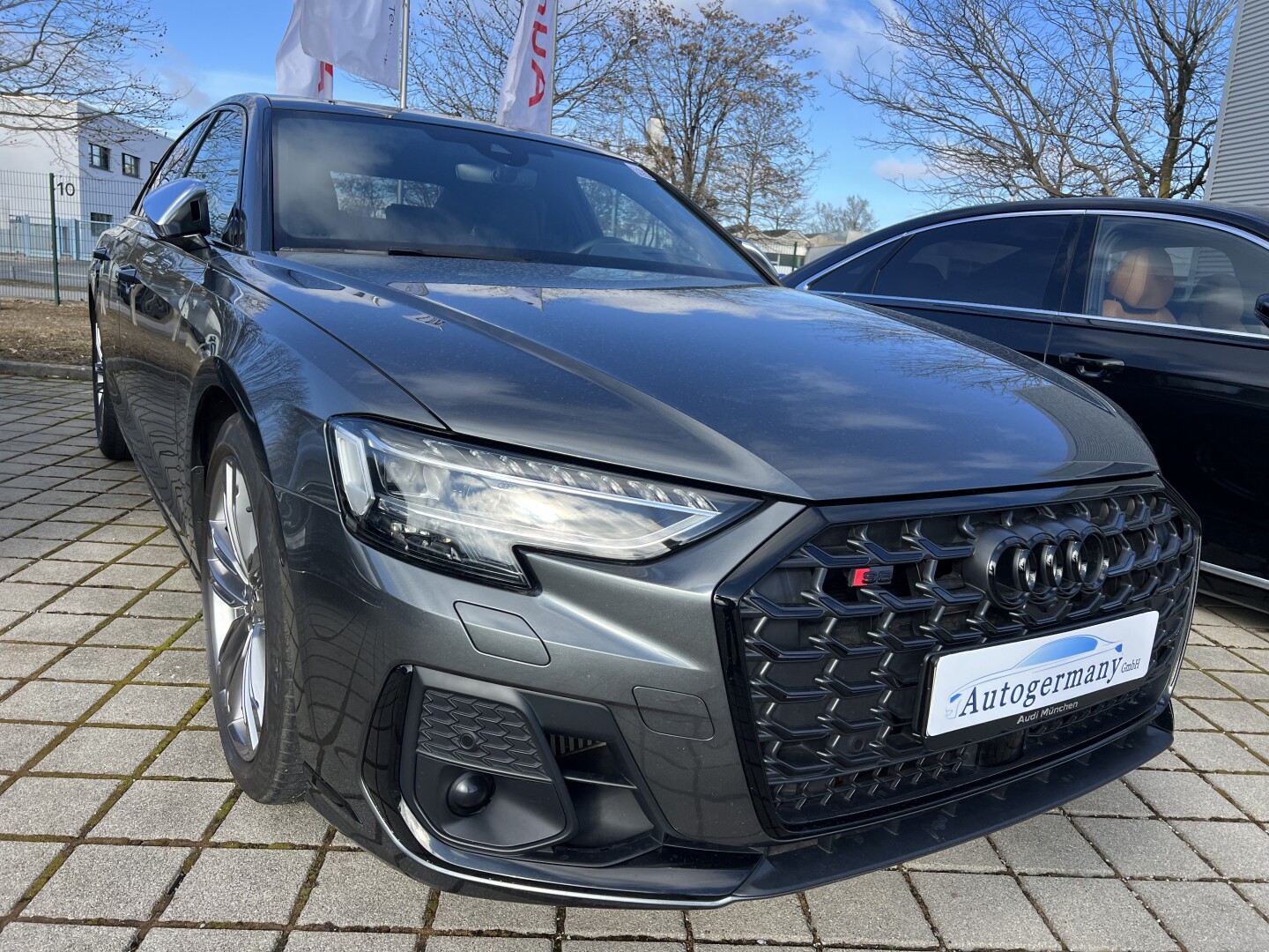 Audi S8 4.0TFSI 571PS Quattro Matrix B&O Black-Paket З Німеччини (130681)