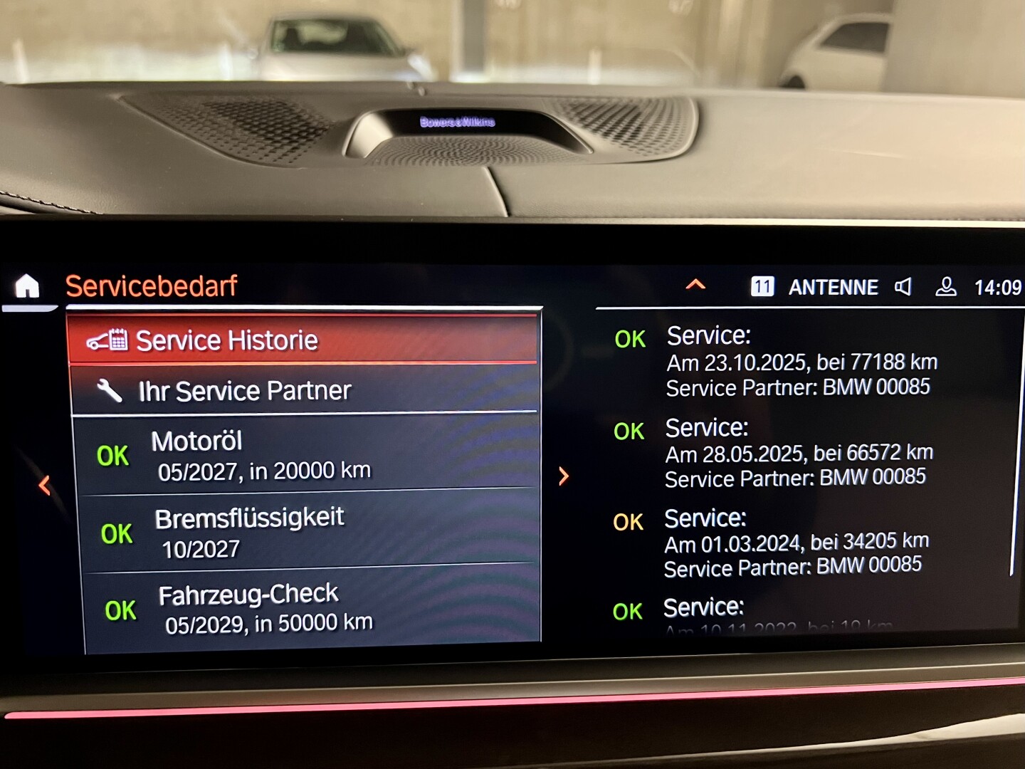 BMW X5 xDrive 40d M-Paket xOffroad Individual Black З Німеччини (130758)