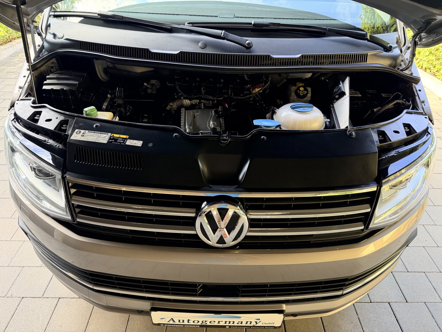 VW Multivan 2.0 TDI 4Motion DSG Lang Heckflügeltüren З Німеччини (131020)