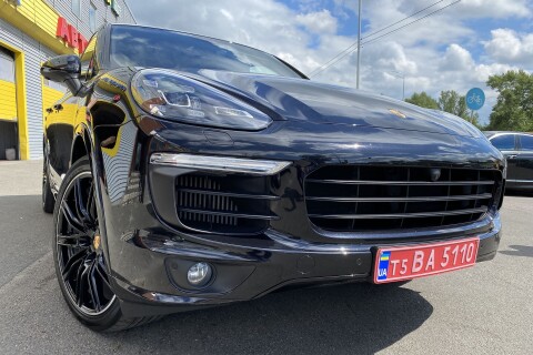 Porsche Cayenne S 4.2 TDI LED MATRIX BLACK PAKET