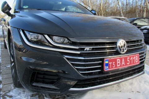 VW Arteon 2.0TDI 240PS 4Motion DSG R-Line