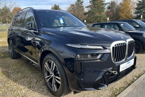BMW X7 xDrive 40d 352PS M-Sport Pro Sky Lounge